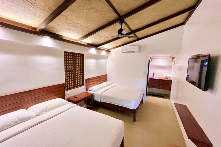 Room 16 of 51