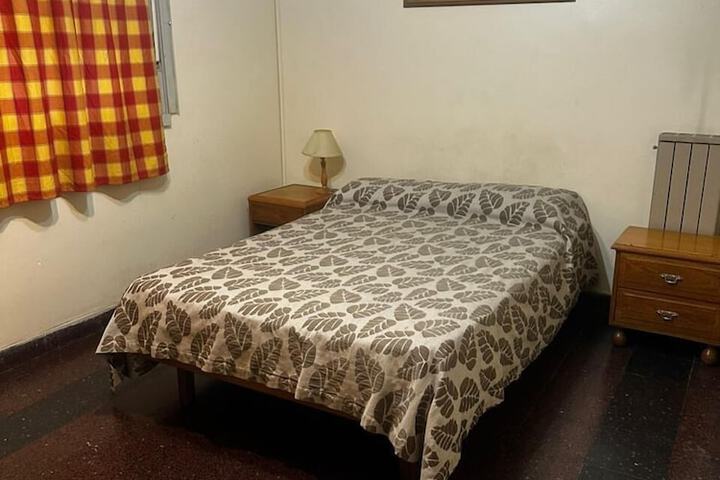 Room 10 of 18
