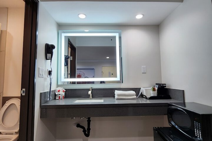 2 Double Beds (2 of 11)