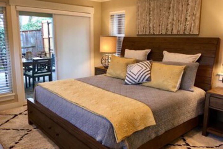Room 11 of 21