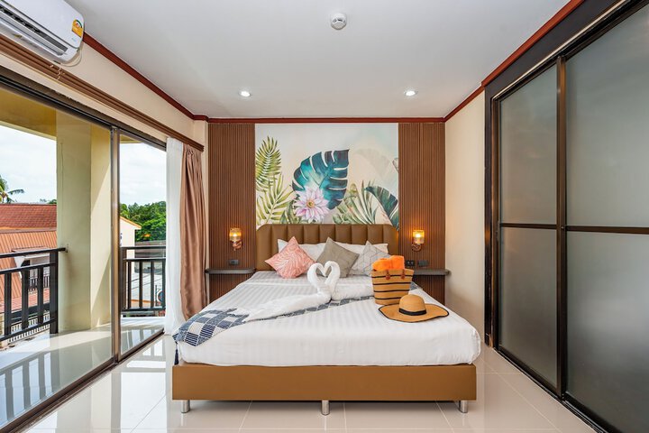 Hotel Interior 101 of 101