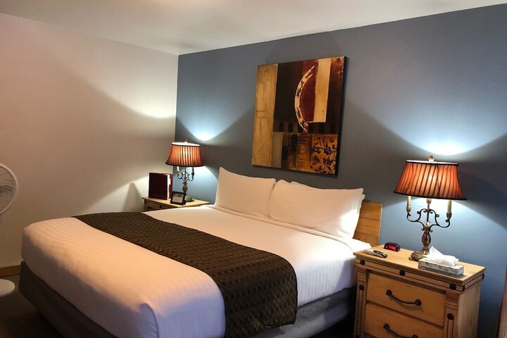 Room 19 of 108