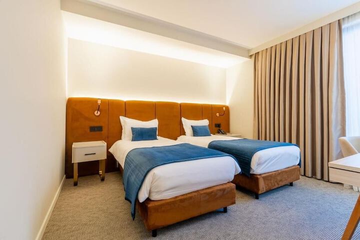 Room 29 of 152