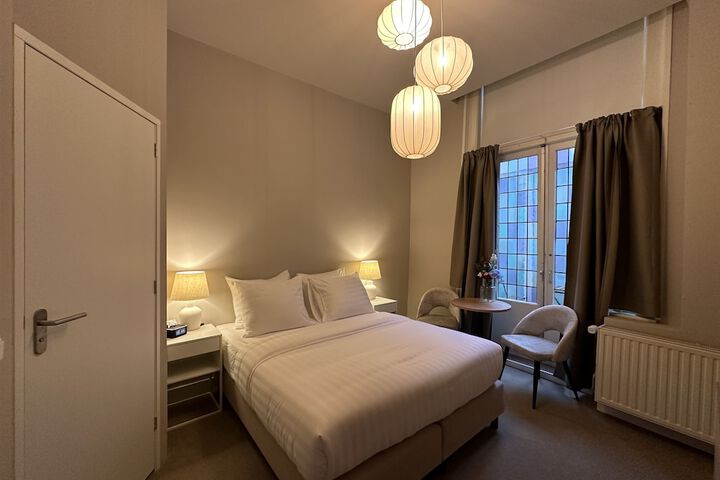 Room 50 of 132