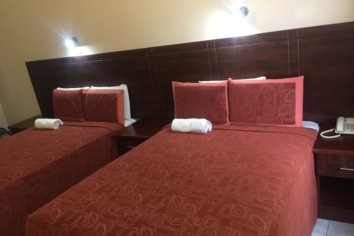 Room 9 of 19