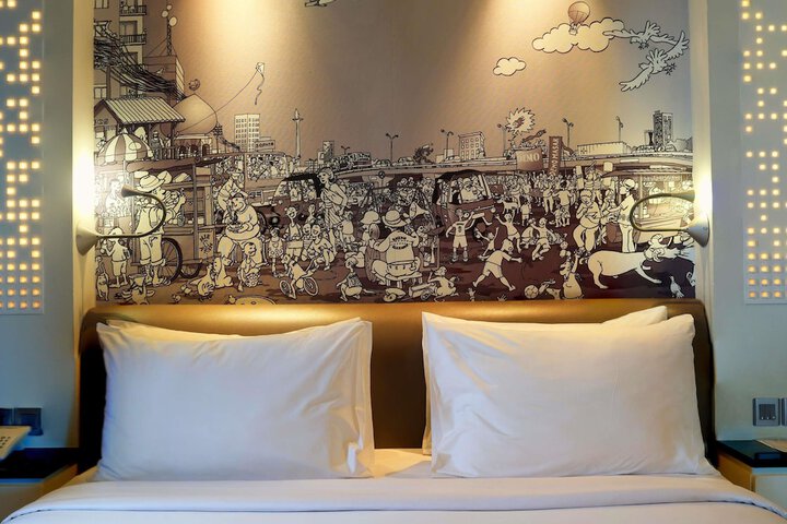Room 50 of 161