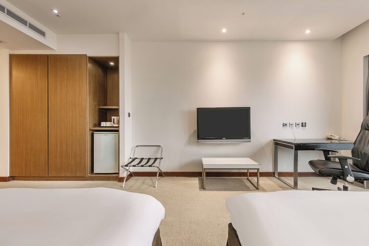 Room 55 of 149