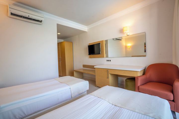 Room 37 of 160