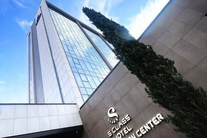 Photo of S Class Hotel Convention Center