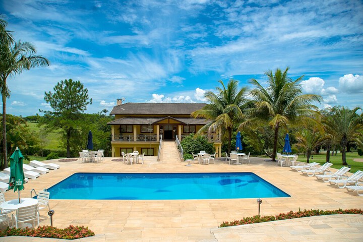 Pool 31 of 57