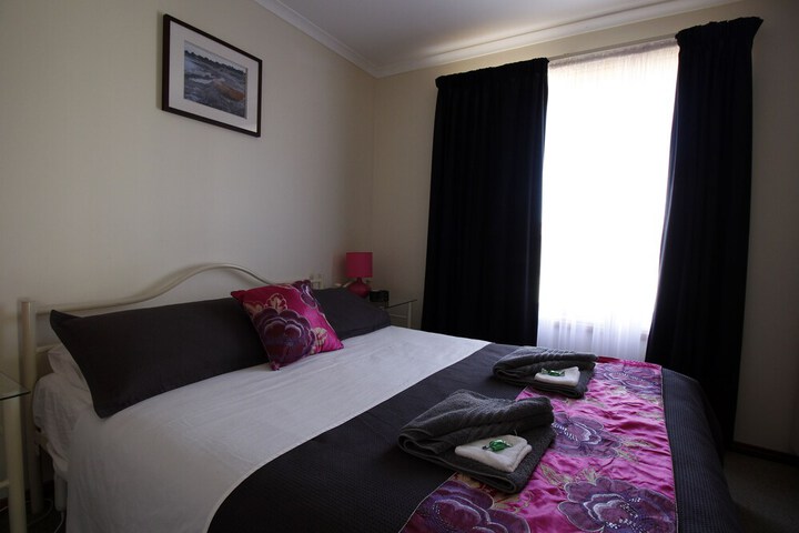 Room 5 of 22