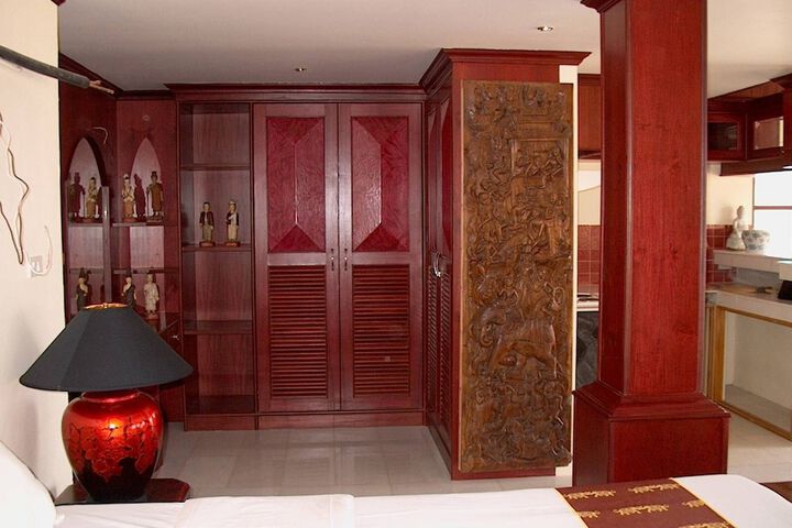 Room 18 of 88