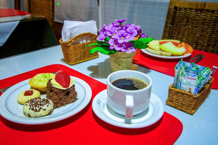 Breakfast/Coffee Service 62 of 67