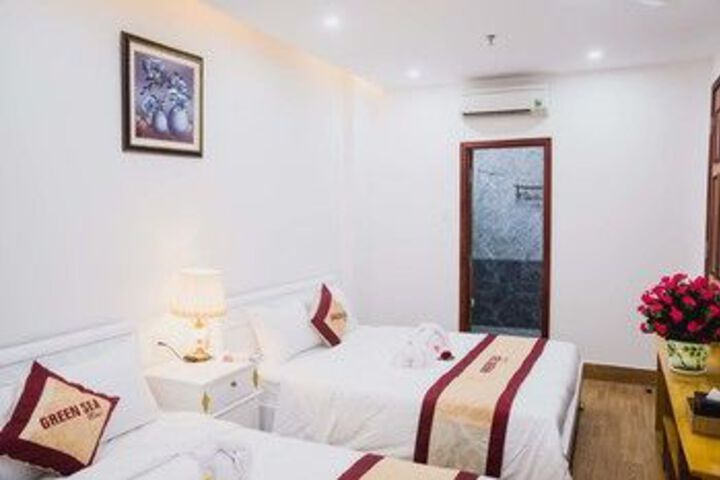 Room 18 of 49