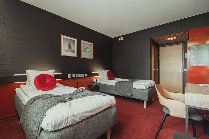 Room 5 of 57