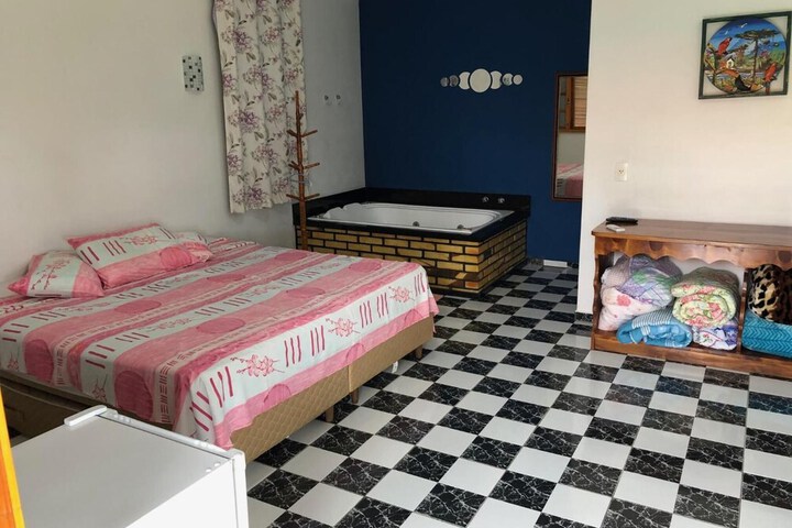 Room 14 of 21