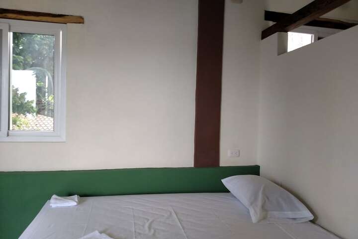 Room 12 of 67