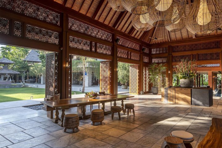 Lobby Photos