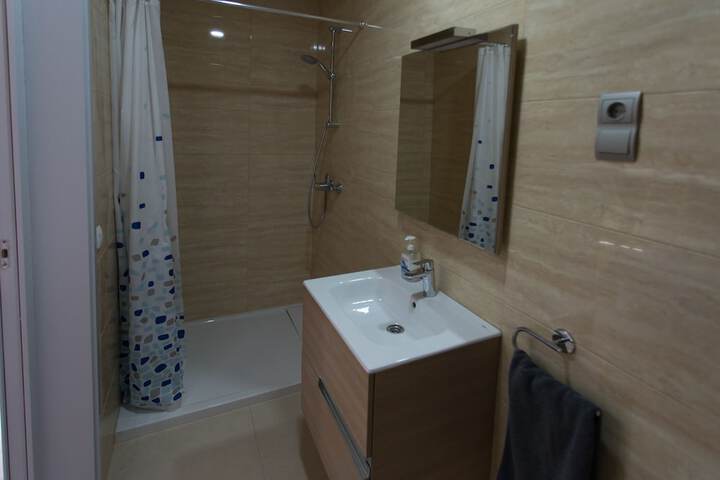 Room 21 of 52