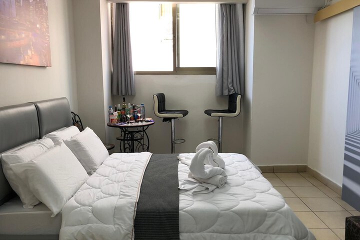 Room 40 of 140