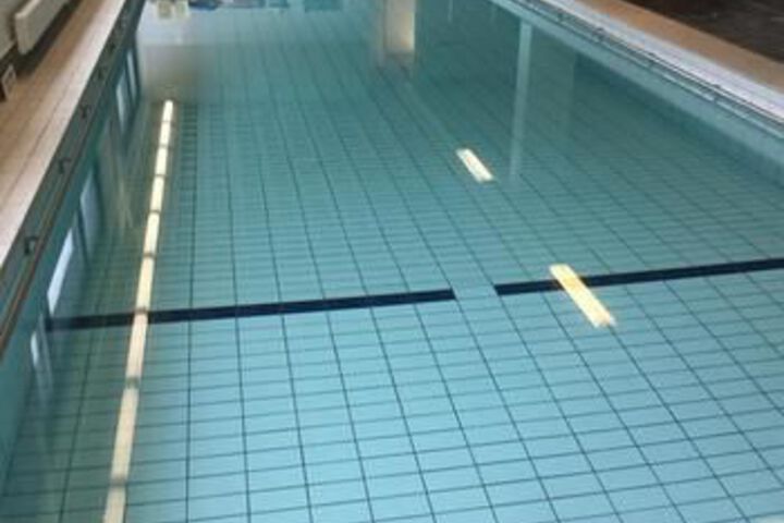 Pool 19 of 32