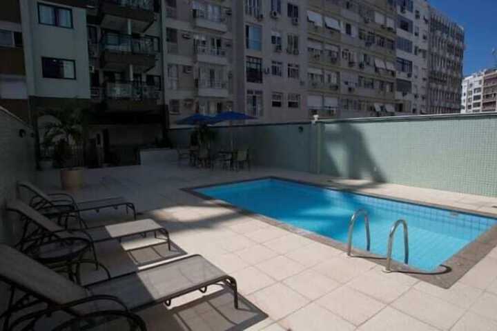 Pool 16 of 16