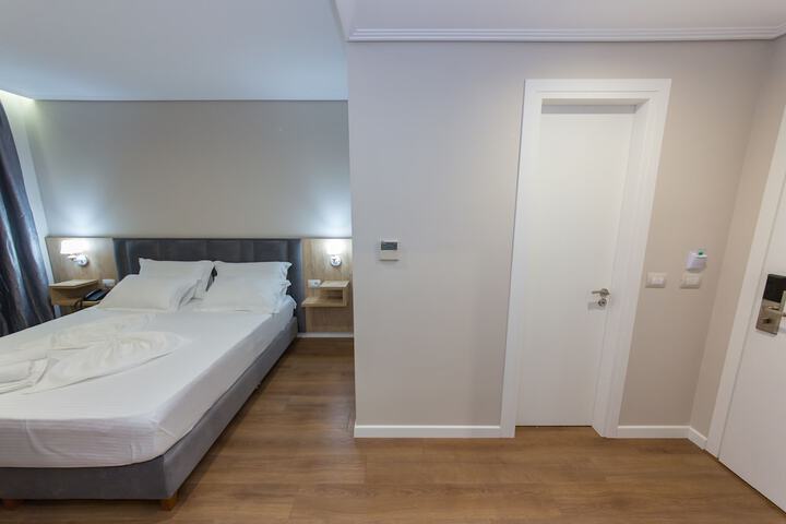 Room 20 of 61