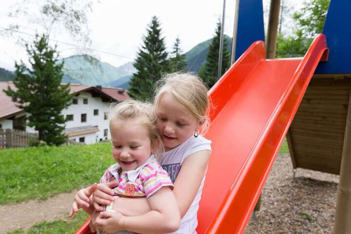 Childrens Activities 72 of 95