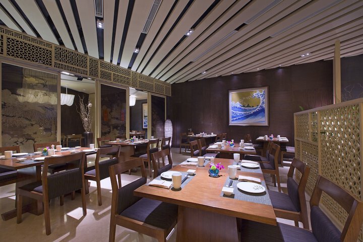Dining Photos