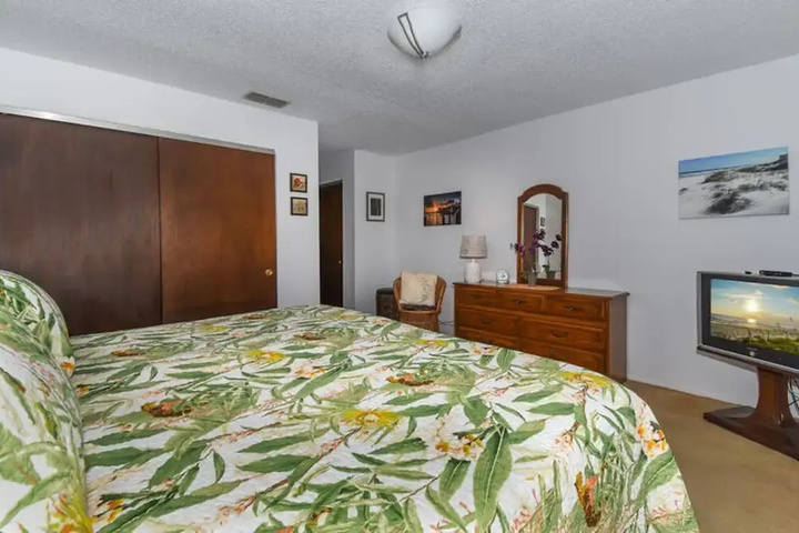 Image of 836 Cooper by Ocean Properties VR