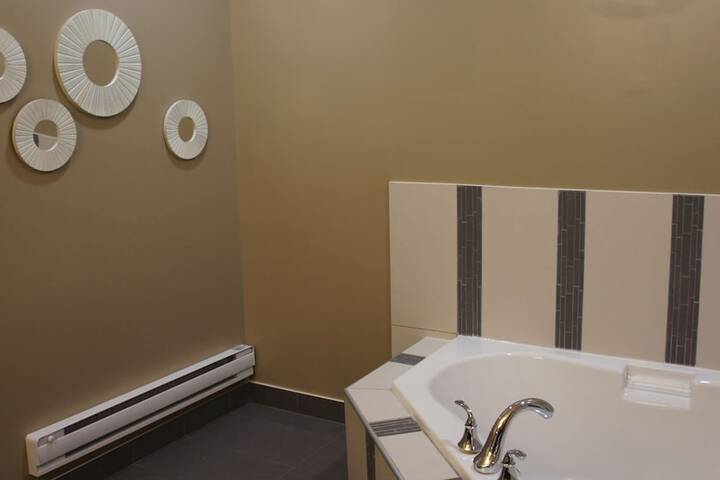 Room 15 of 65