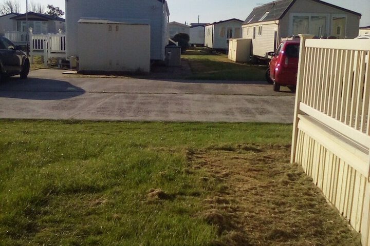 Property Grounds 33 of 45