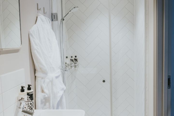 Clean Restrooms