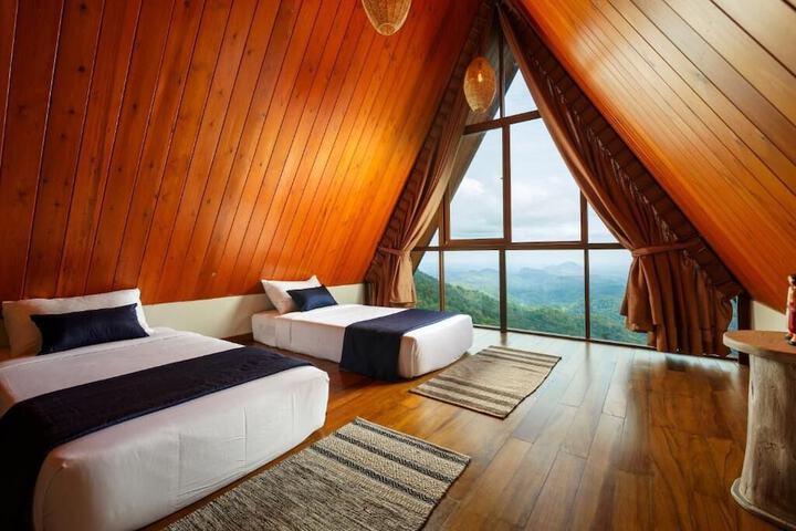 Room 20 of 36