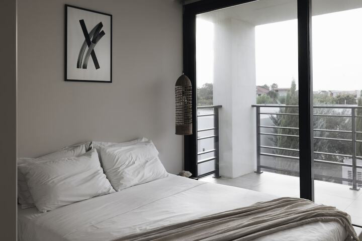 Room 7 of 91