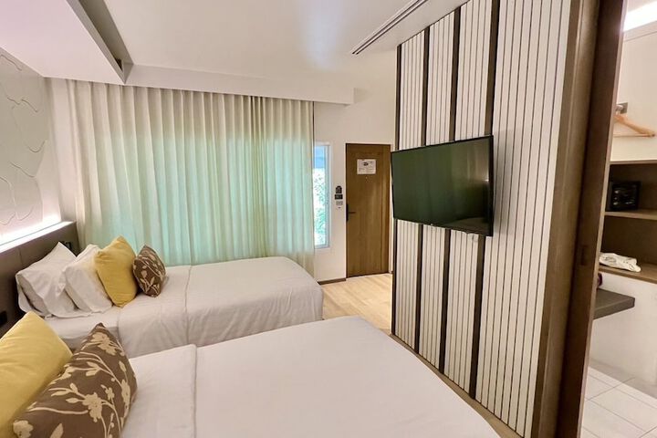 Room 20 of 95