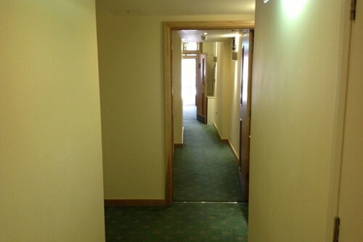 Ballroom/Hall 26 of 30