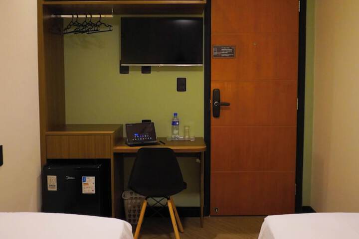 Room 14 of 57