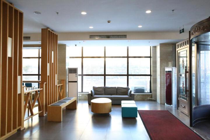 Hanting Hotel Changchun Yiqi West Station