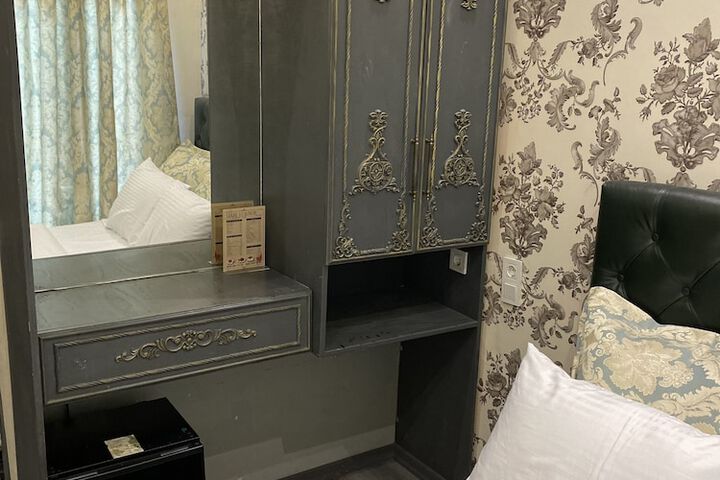 Room 19 of 56