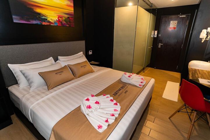 Room 20 of 73