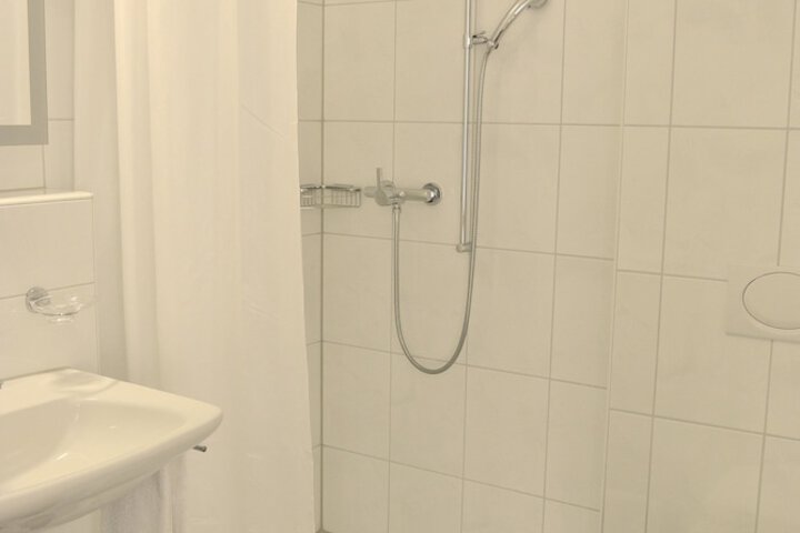 Room 3 of 4