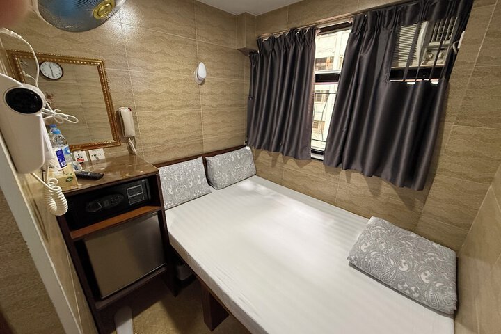 Room 63 of 139