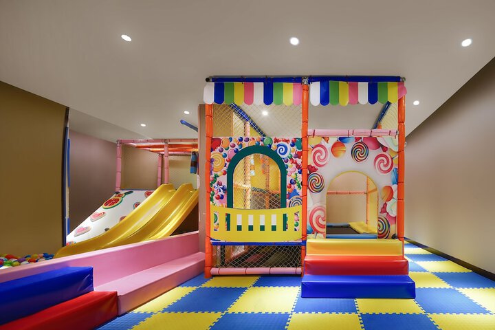Childrens Activities 69 of 165