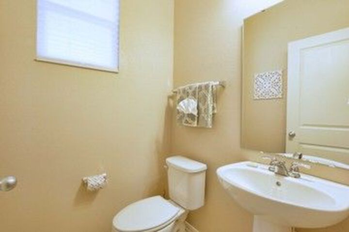 Room 2 of 26