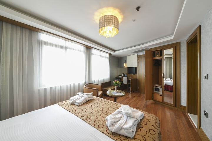 Room 26 of 110