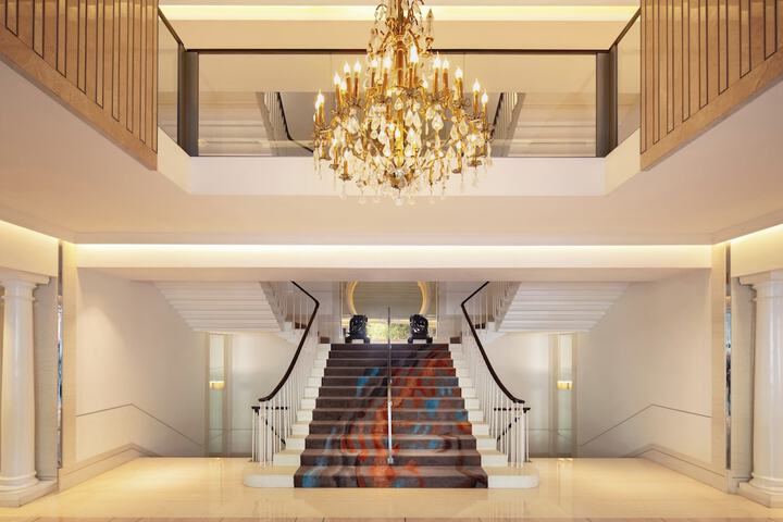 Lobby Entry