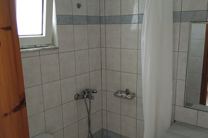 Room 69 of 75