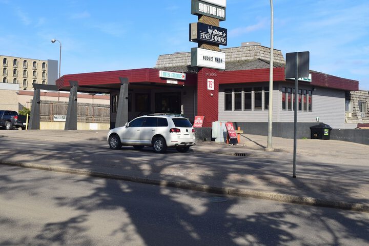 Property Grounds 35 of 41