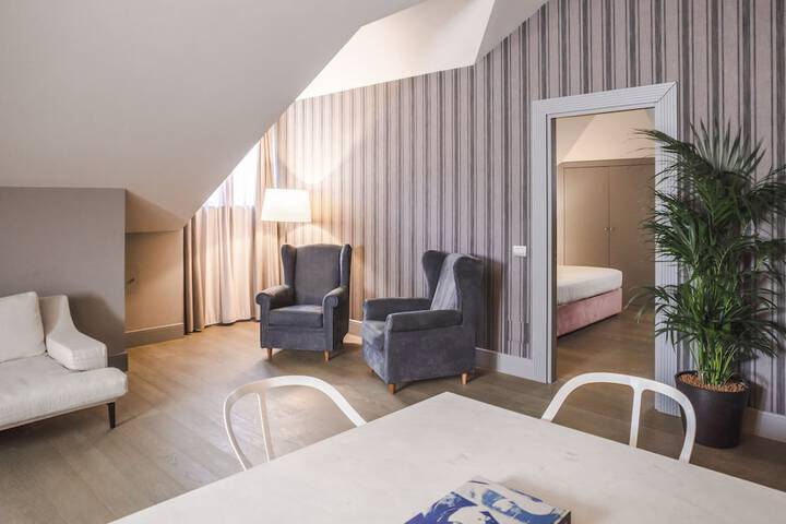 Room 35 of 67